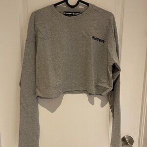 Grey long sleeve shirt